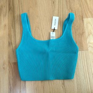 Aritzia Babaton tank top